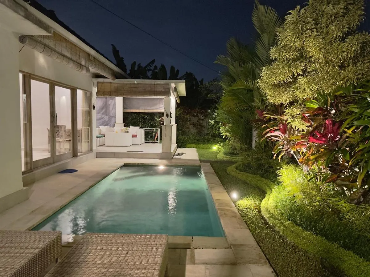 Nick Villas By Villa Finder Ubud  Ubud (Bali)