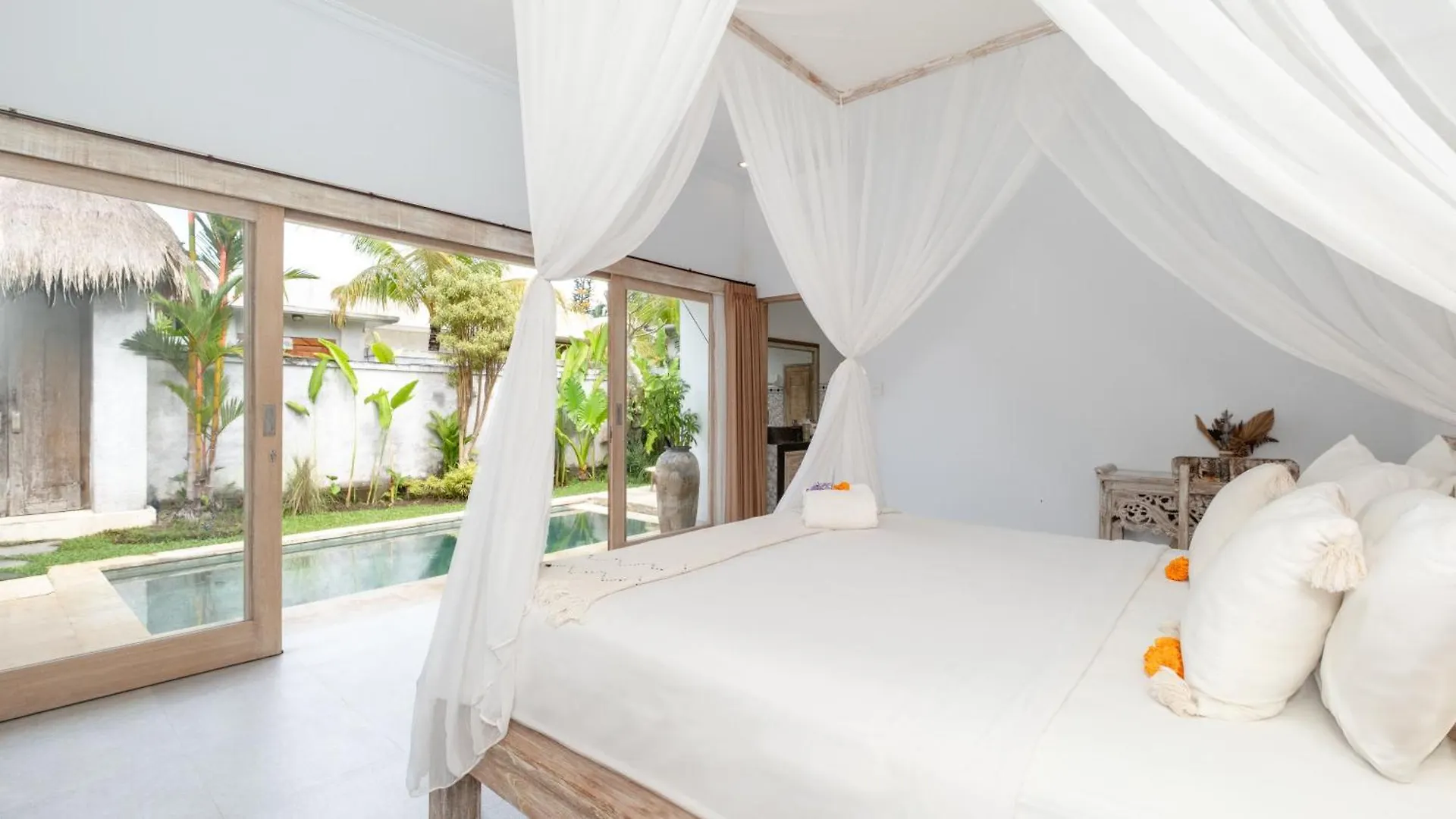 Nick Villas By Villa Finder Ubud 0*,