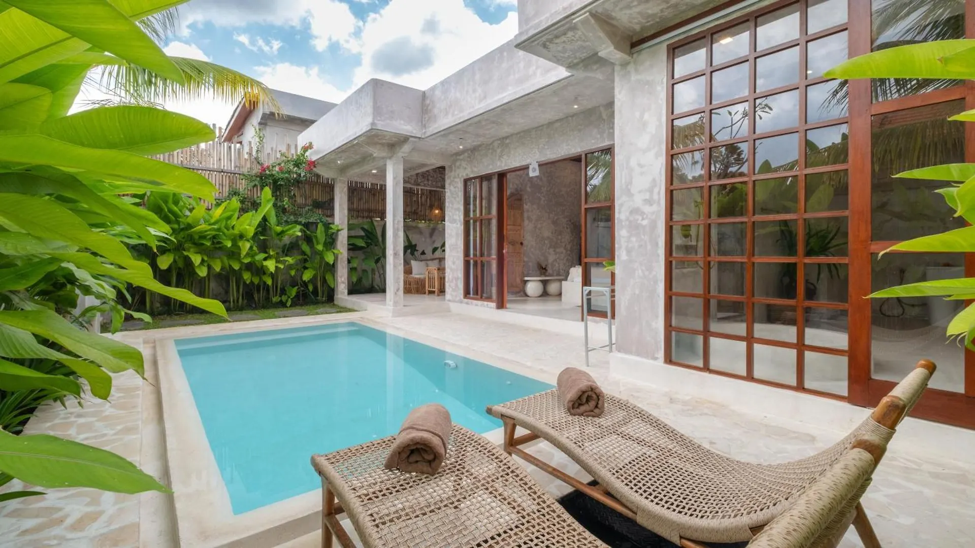 Nick Villas By Villa Finder Ουμπούντ